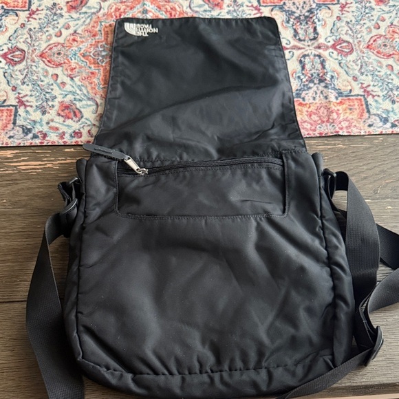The North Face Black Messenger Bag - Picture 6 of 7